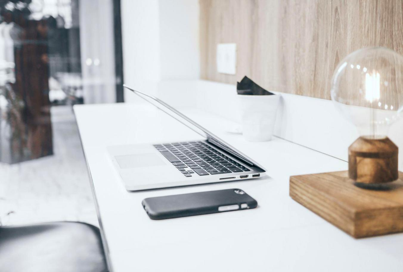 Automated invoice processing dashboard showing real-time document handling